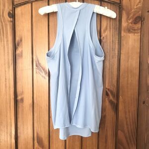 Lululemon Tank Top Open Slit Back Sleeveless High Neck Blue Workout Gym Run 6/8